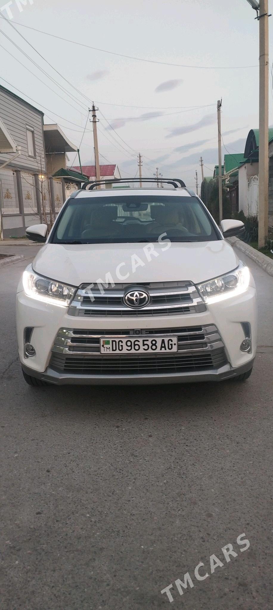 Toyota Highlander 2017 - 435 000 TMT - Köşi - img 3