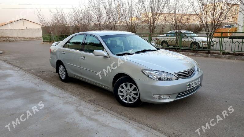 Toyota Camry 2004 - 170 000 TMT - Мары - img 4