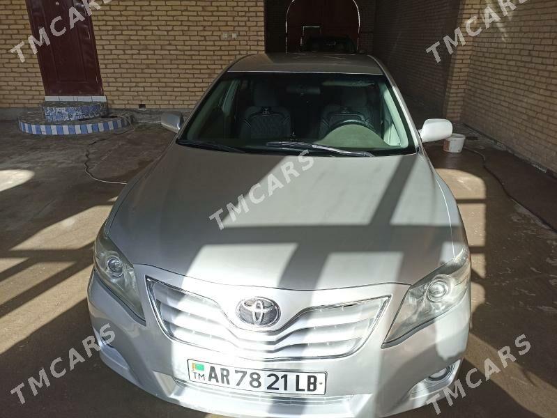 Toyota Camry 2010 - 185 000 TMT - Туркменабат - img 2