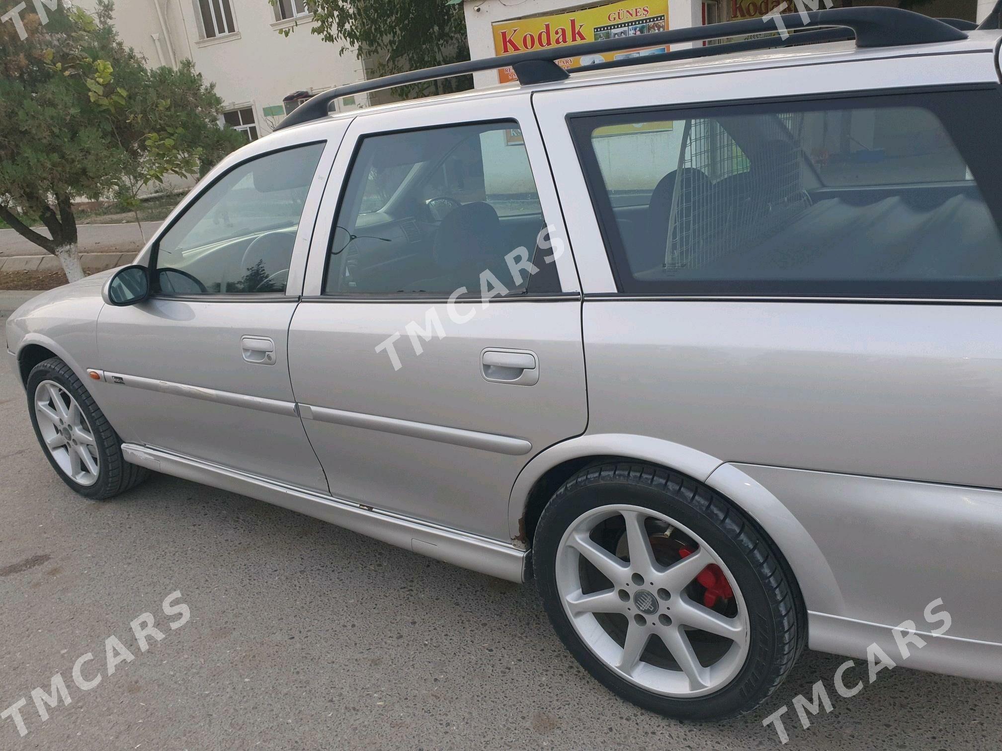 Opel Vectra 2001 - 65 000 TMT - Ýaşlyk - img 2