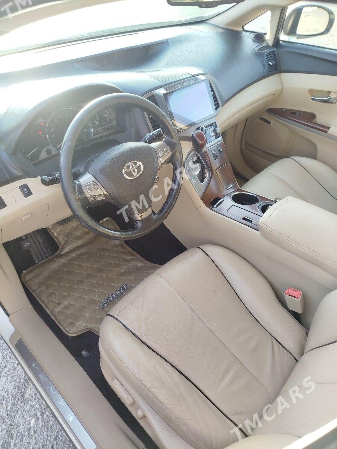 Toyota Venza 2010 - 225 000 TMT - Ашхабад - img 6