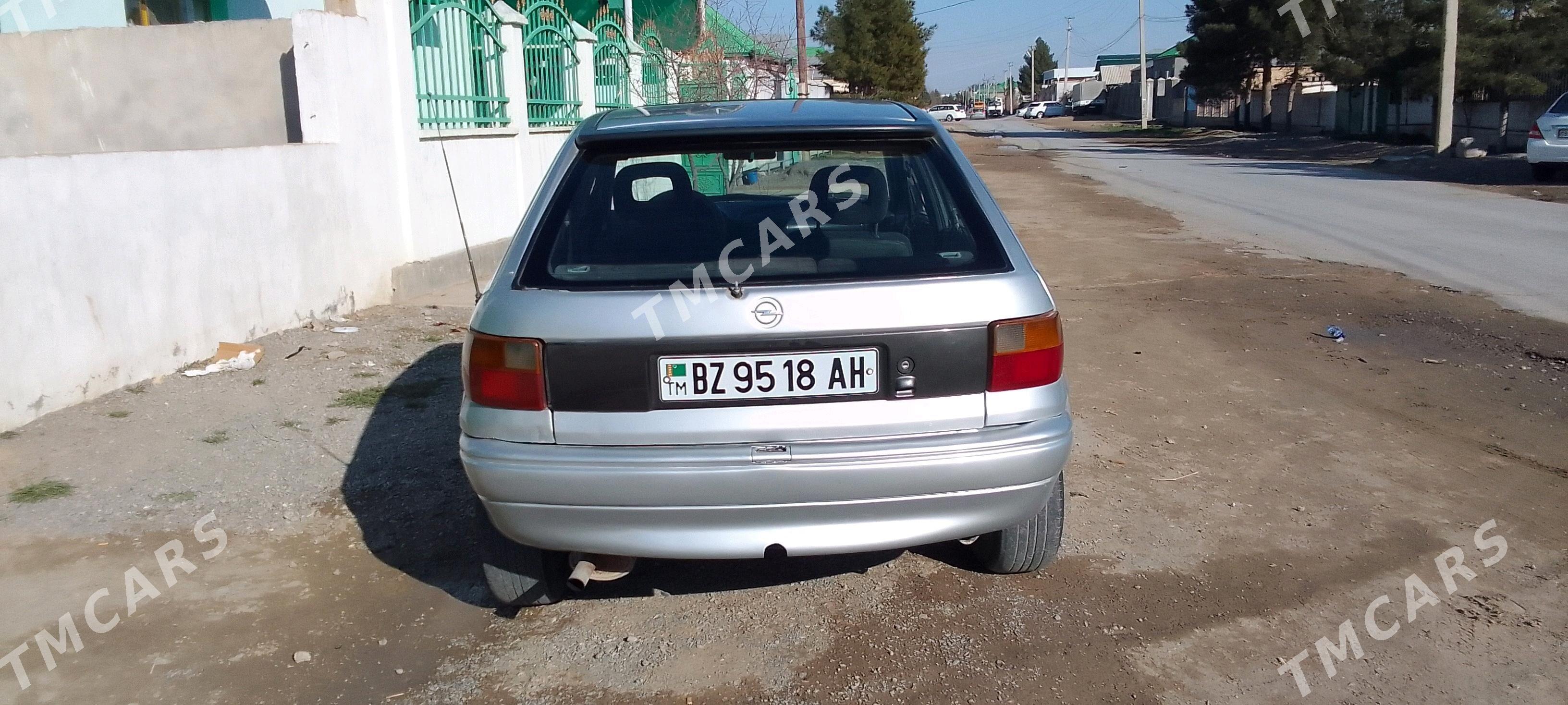 Opel Astra 1992 - 35 000 TMT - Анев - img 2