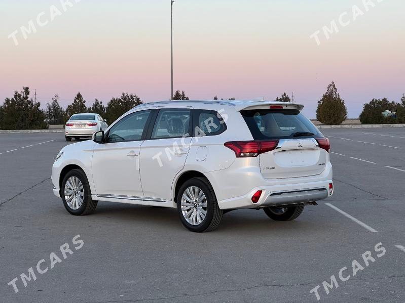 Mitsubishi Outlander 2022 - 295 000 TMT - Ашхабад - img 3