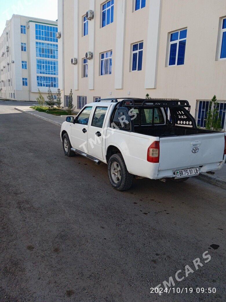 Toyota Hilux 2010 - 80 000 TMT - Туркменабат - img 2