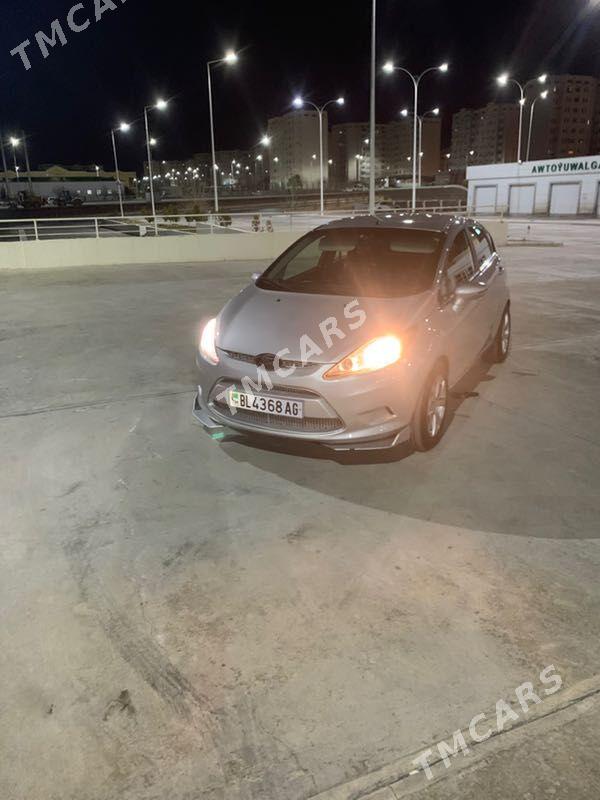 Ford Fiesta 2011 - 125 000 TMT - Ашхабад - img 3