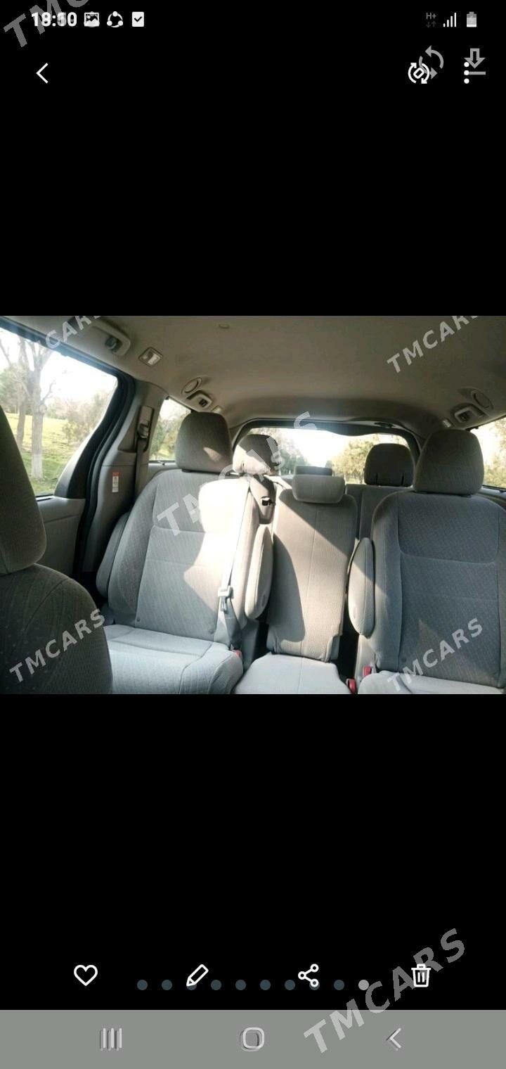 Toyota Sienna 2018 - 330 000 TMT - Tejen - img 10