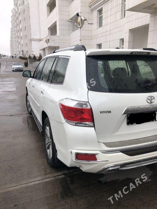 Toyota Highlander 2011 - 295 000 TMT - Aşgabat - img 2