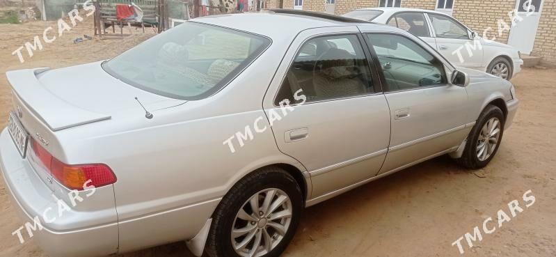 Toyota Camry 2001 - 130 000 TMT - Murgap - img 5