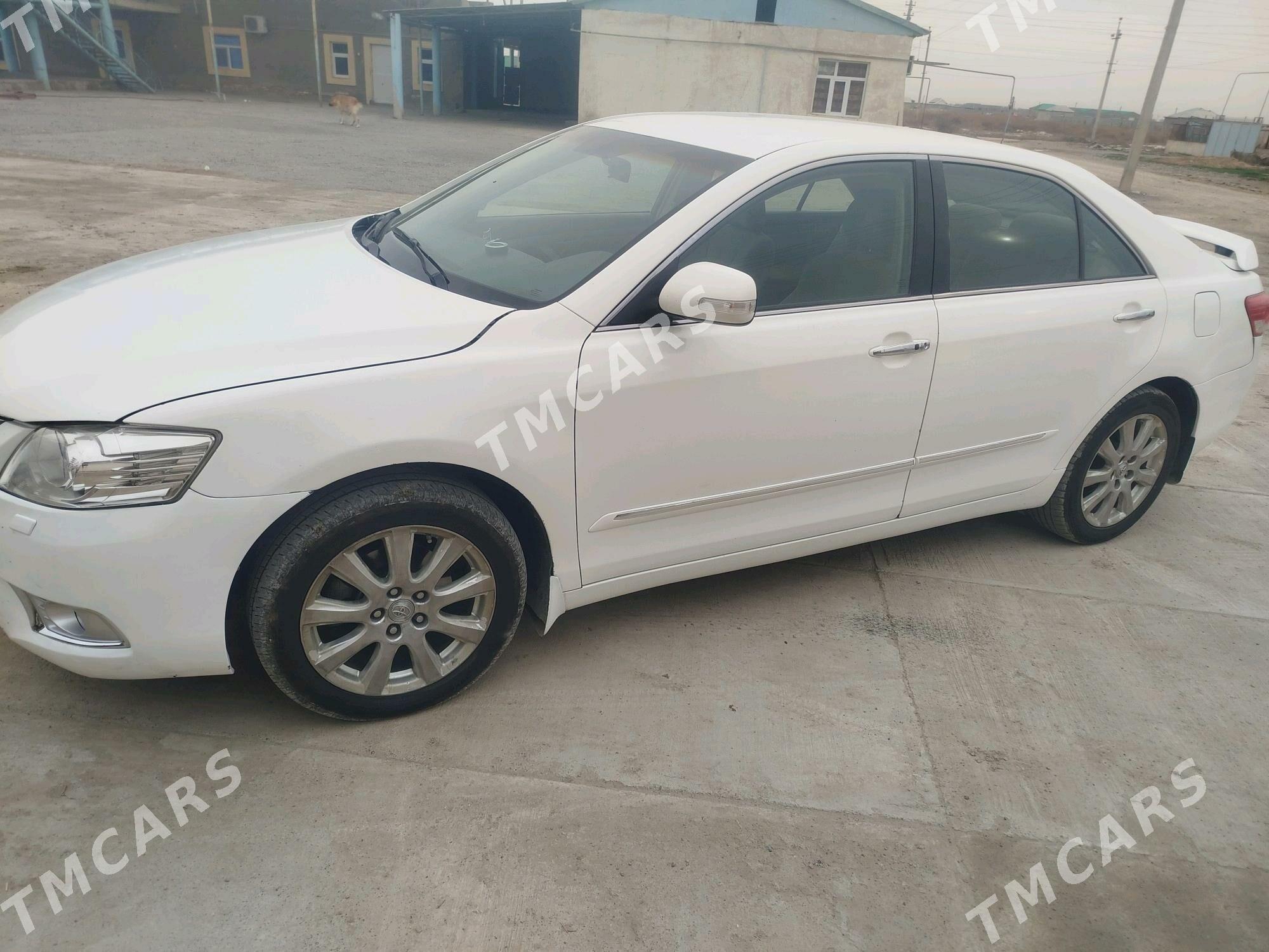 Toyota Aurion 2008 - 170 000 TMT - Ак-Бугдайский этрап - img 6