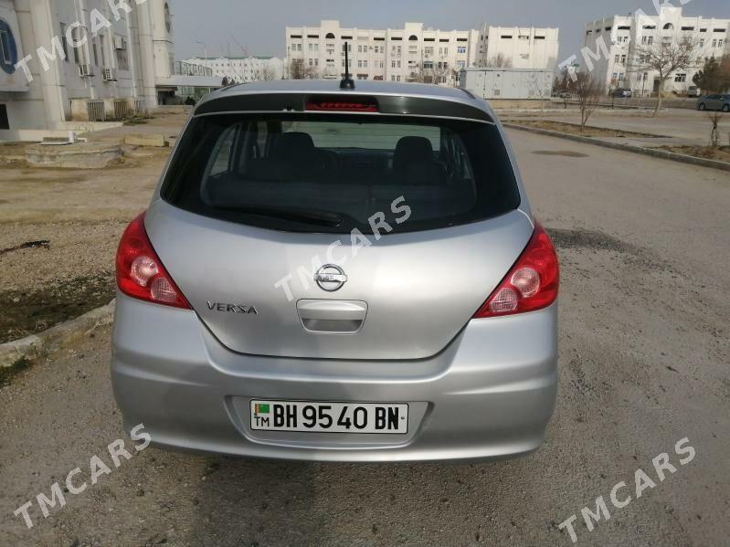 Nissan Versa 2010 - 110 000 TMT - Балканабат - img 5