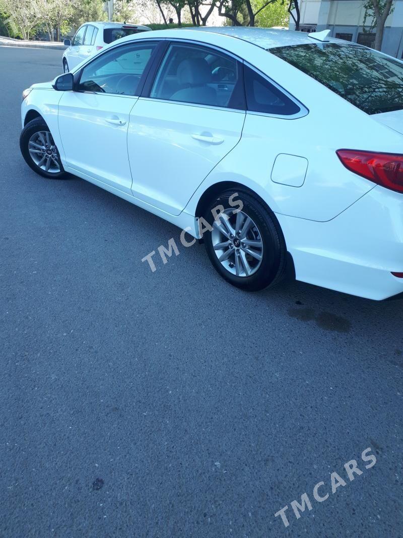 Hyundai Sonata 2015 - 190 000 TMT - Мир 2 - img 4