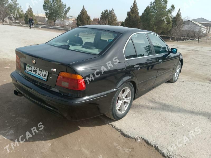 BMW 528 2000 - 90 000 TMT - Туркменабат - img 3