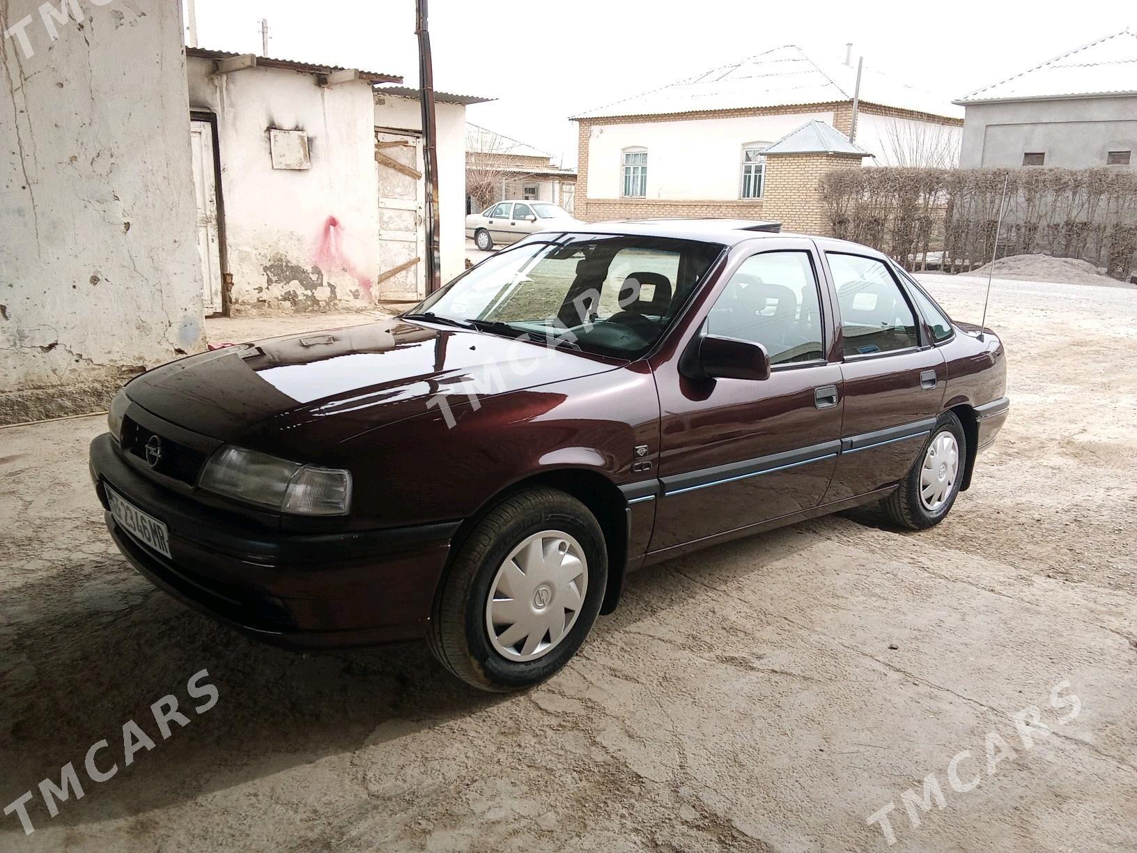 Opel Vectra 1992 - 35 000 TMT - Mary - img 4