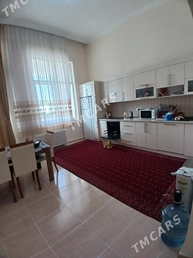 Элитка 14 этап 4ком 210м² - 14-nji tapgyr (Sowhozny köç) - img 3