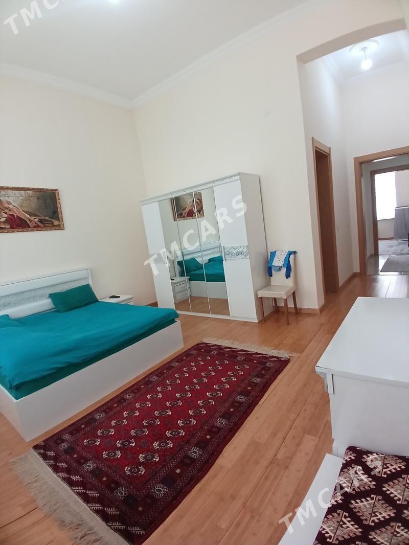 Элитка 14 этап 4ком 210м² - 14-nji tapgyr (Sowhozny köç) - img 4