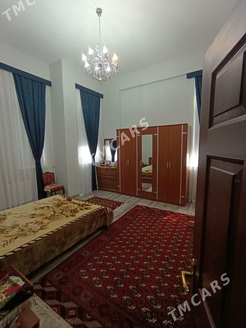 4 ком Элитка Советская 150 кв² - Aşgabat - img 3