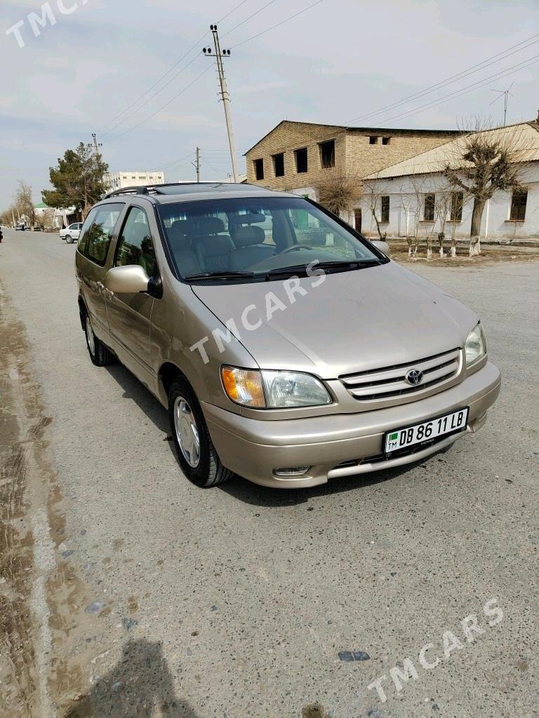 Toyota Sienna 2002 - 175 000 TMT - Türkmenabat - img 3