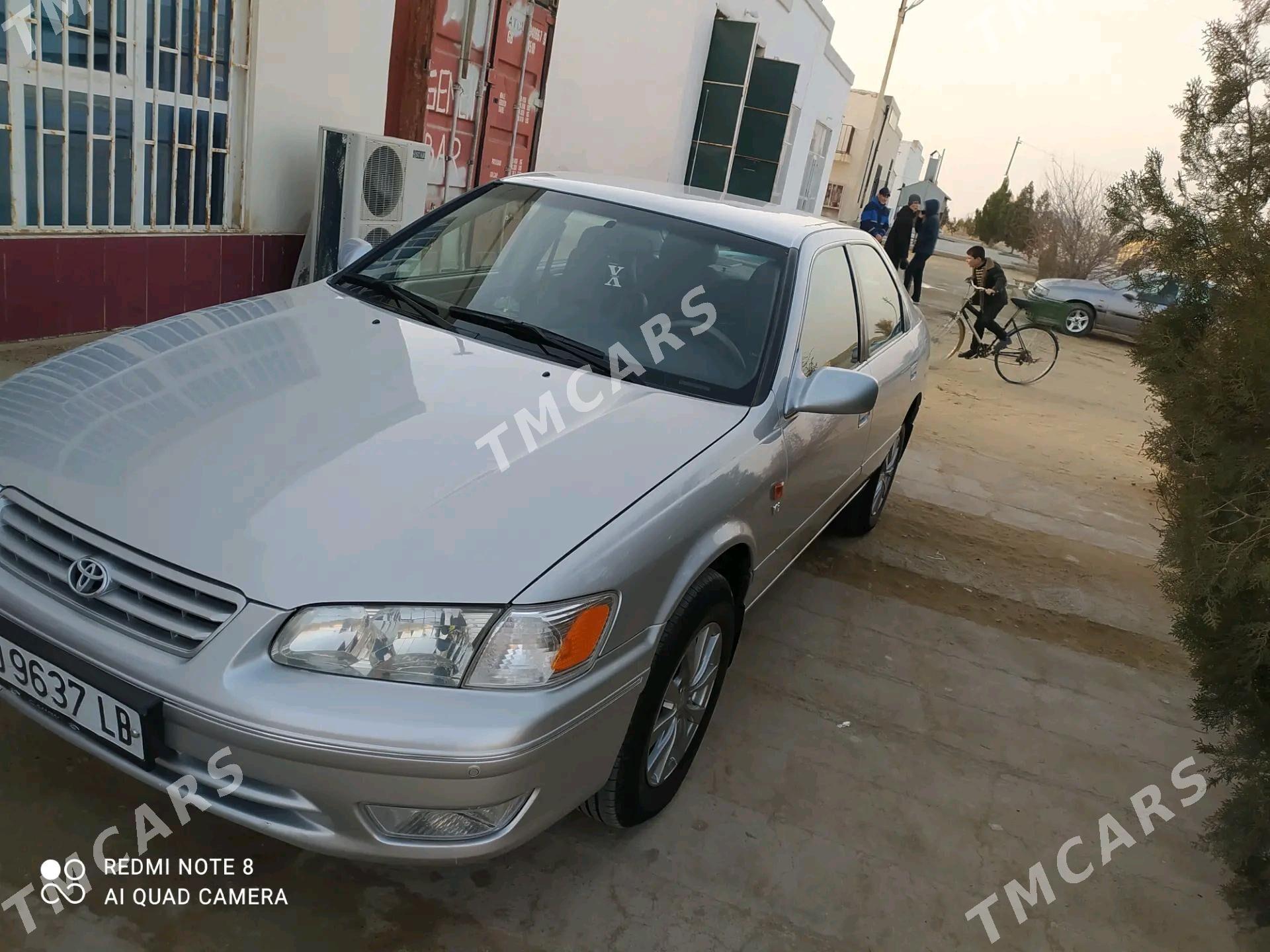 Toyota Camry 2000 - 135 000 TMT - Дарганата - img 8