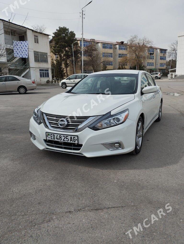 Nissan Altima 2017 - 138 000 TMT - 9 мкр - img 2