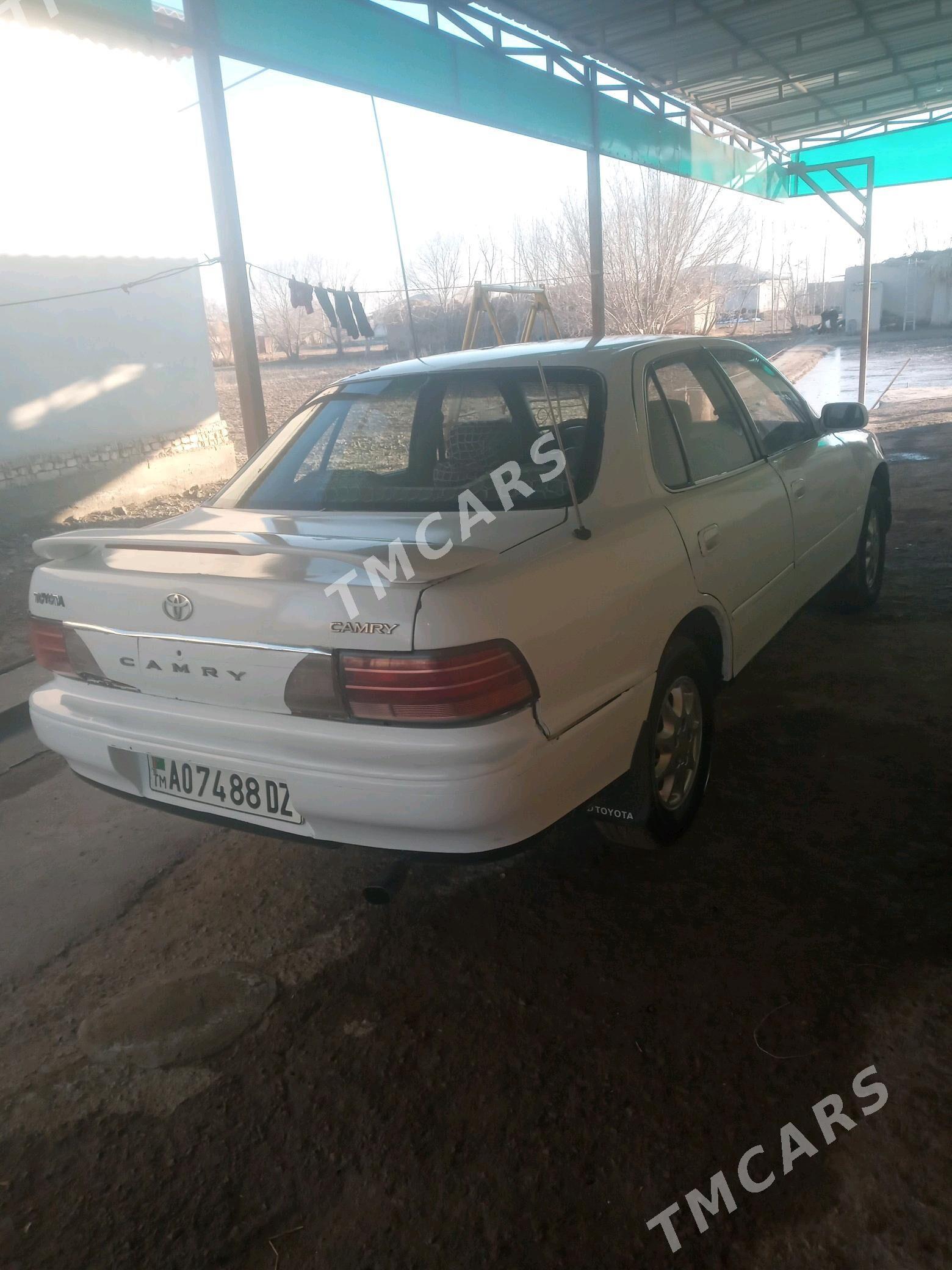 Toyota Camry 1992 - 46 000 TMT - Губадаг - img 4