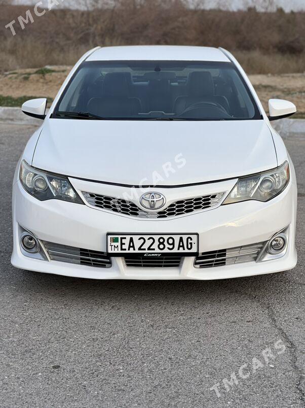 Toyota Camry 2013 - 189 000 TMT - Aşgabat - img 8