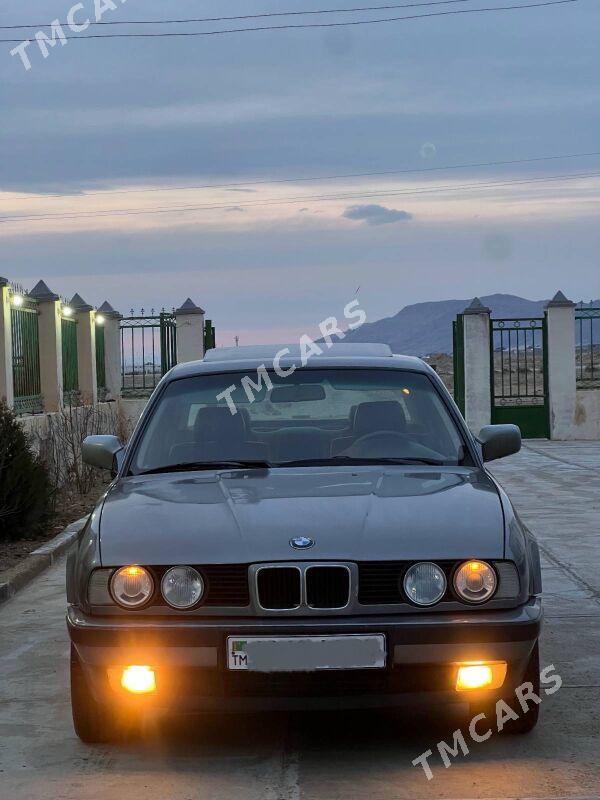 BMW 525 1991 - 64 000 TMT - Балканабат - img 5