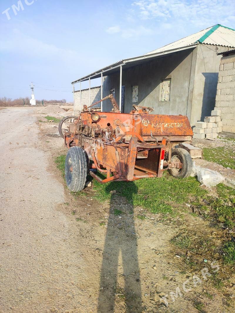 MTZ 80 2000 - 90 000 TMT - Ak bugdaý etraby - img 2