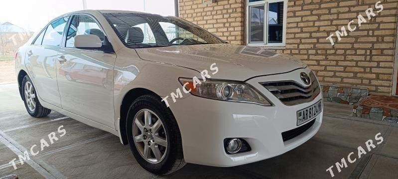 Toyota Camry 2010 - 125 000 TMT - Murgap - img 3