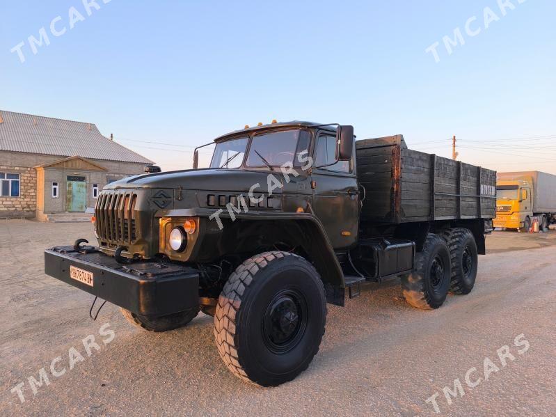 Ural 4320 1987 - 250 000 TMT - Gumdag - img 6