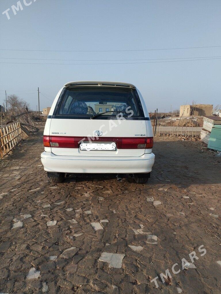 Toyota Previa 1991 - 100 000 TMT - Ёлётен - img 5