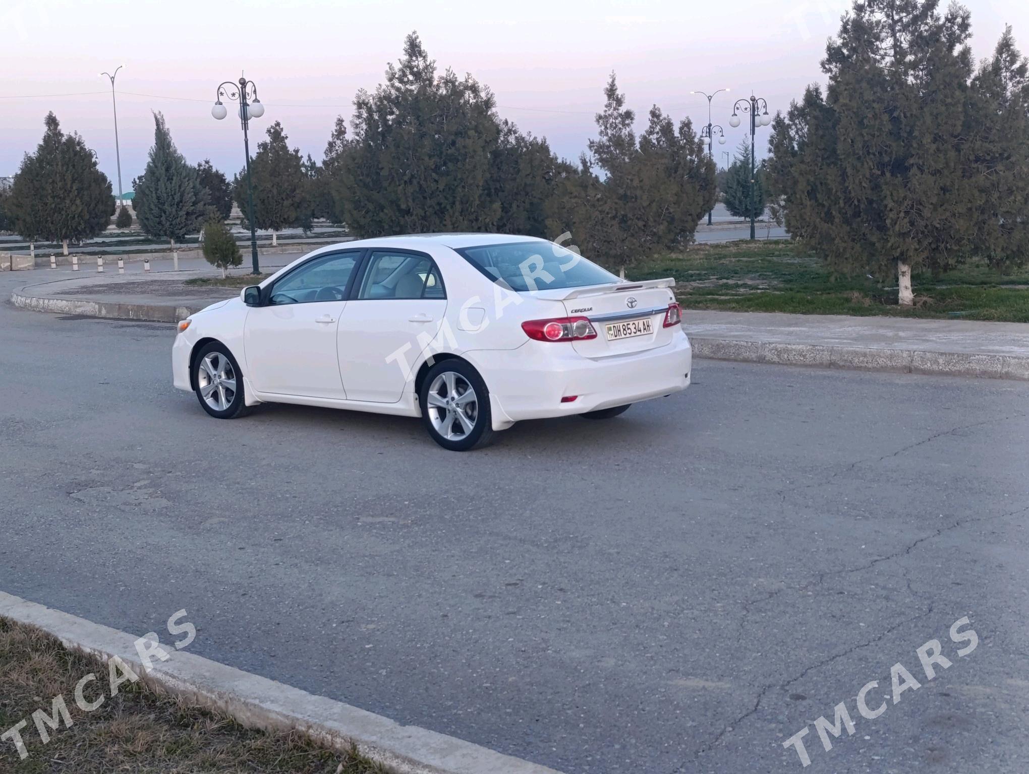 Toyota Corolla 2011 - 140 000 TMT - Бахарден - img 2