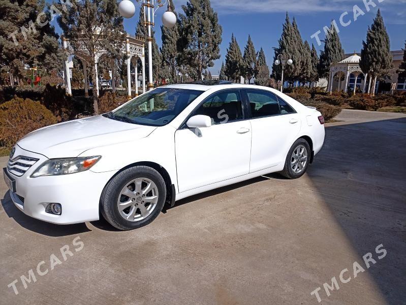 Toyota Camry 2011 - 190 000 TMT - Мары - img 4