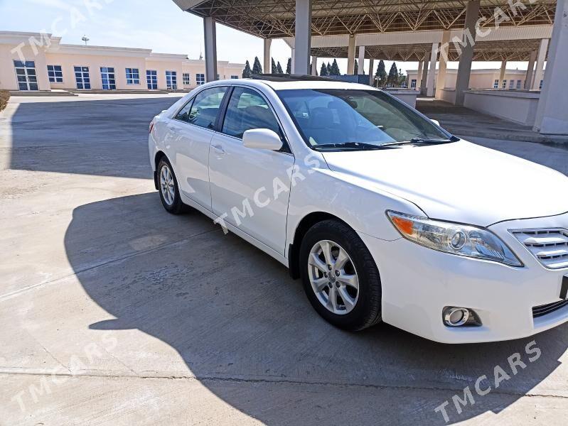 Toyota Camry 2011 - 190 000 TMT - Мары - img 9