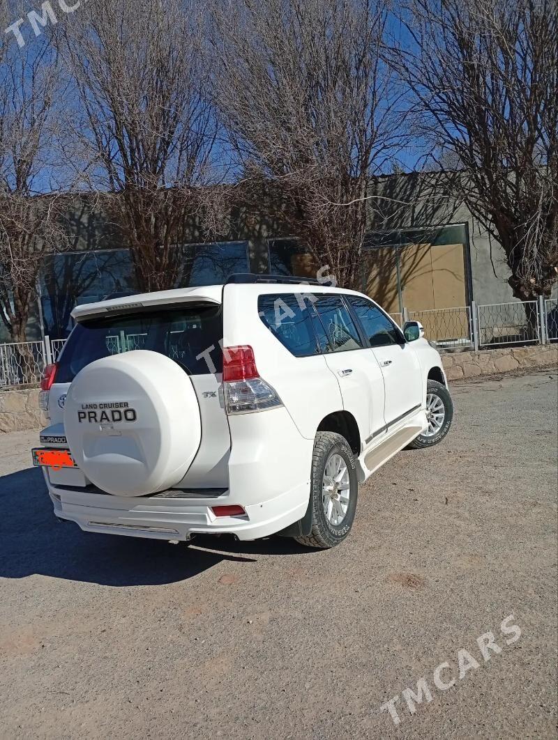 Toyota Land Cruiser Prado 2010 - 390 000 TMT - Köýtendag - img 6