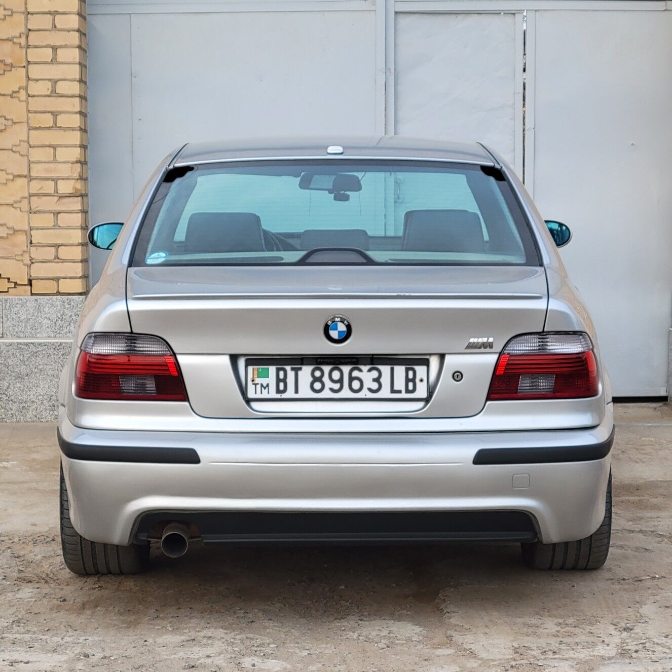 BMW E39 2000 - 140 000 TMT - Dänew - img 3