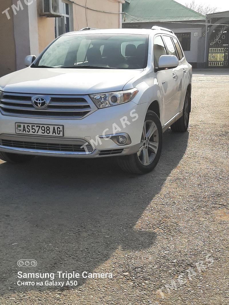 Toyota Highlander 2012 - 355 000 TMT - Ашхабад - img 3