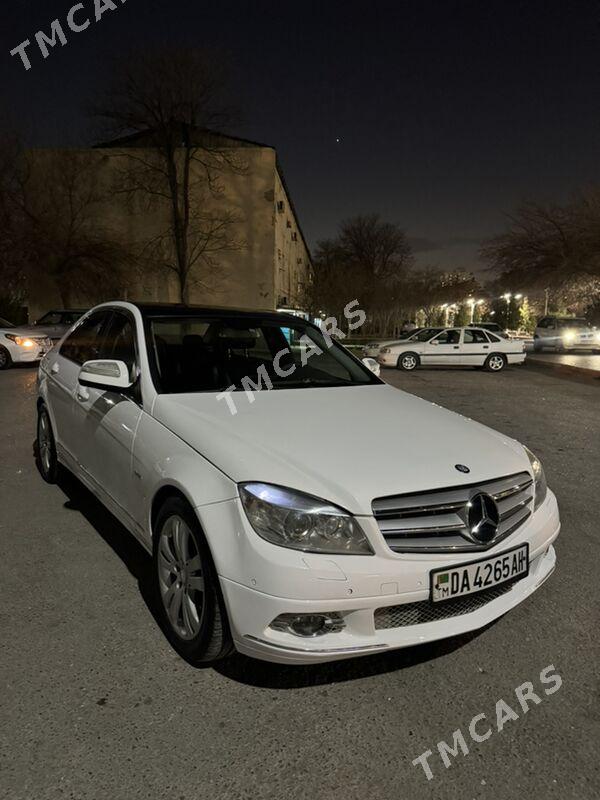 Mercedes-Benz C350 2010 - 220 000 TMT - 11 мкр - img 7