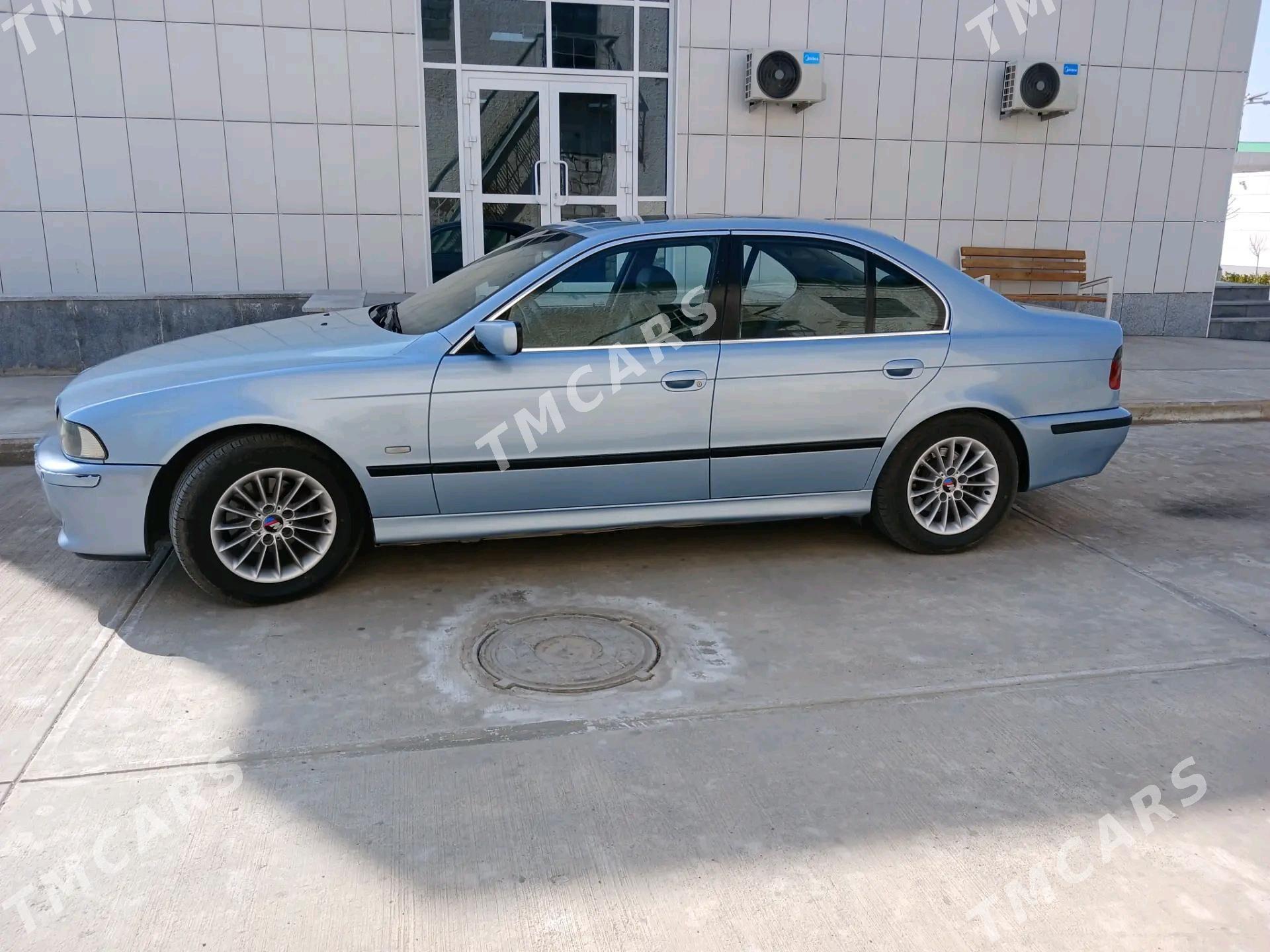 BMW E39 2003 - 120 000 TMT - Берекет - img 10