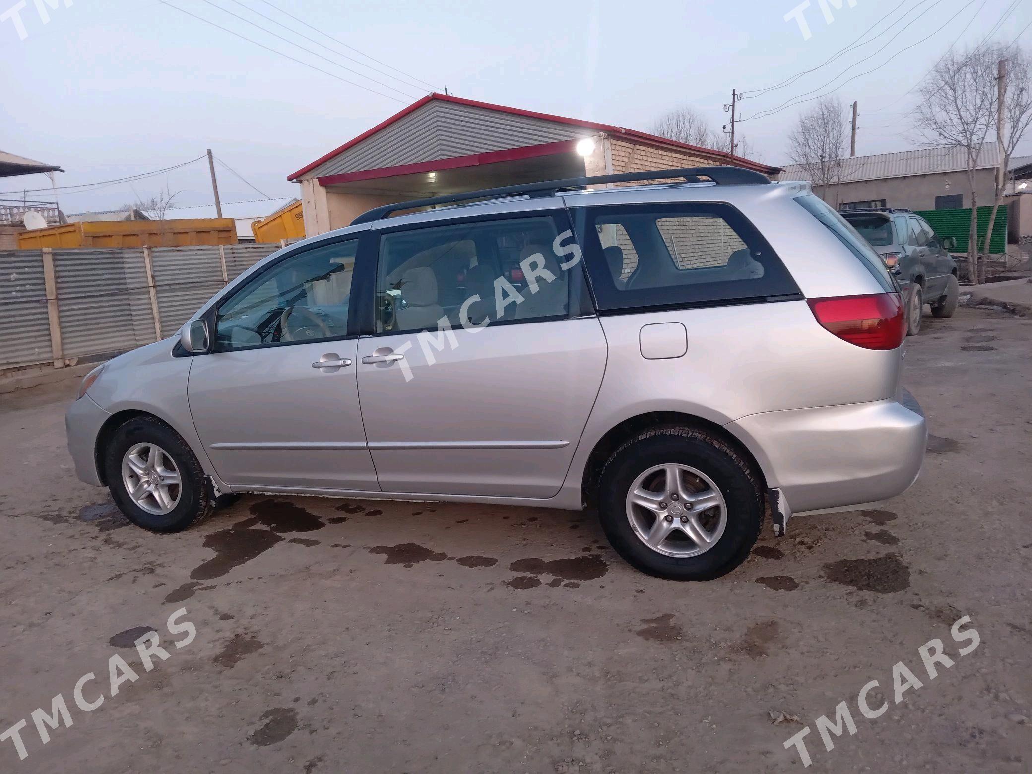 Toyota Sienna 2005 - 179 000 TMT - Мары - img 2