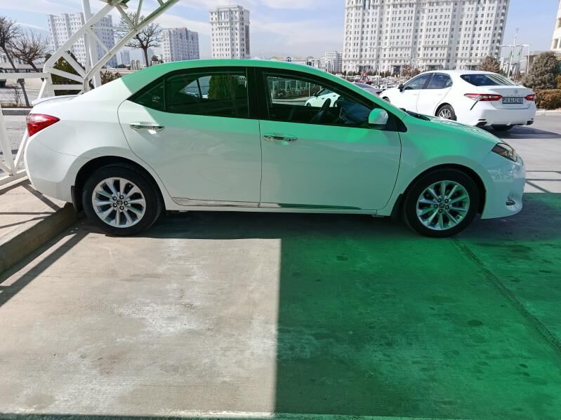 Toyota Corolla 2019 - 220 000 TMT - Aşgabat - img 3