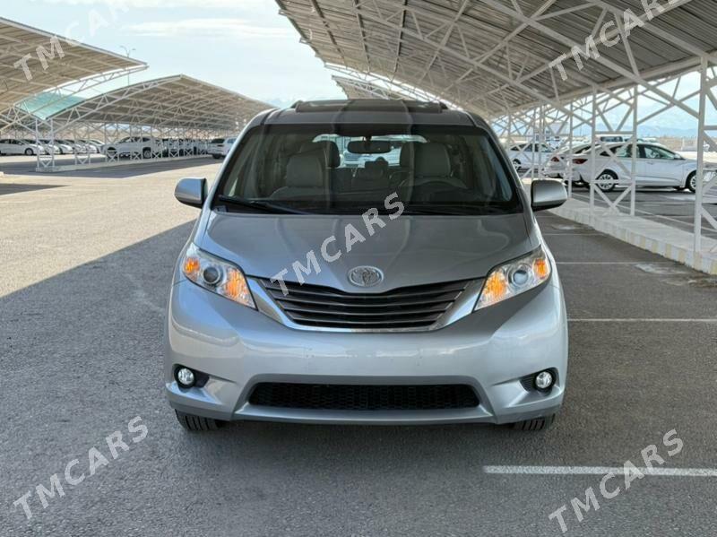 Toyota Sienna 2017 - 345 000 TMT - Ашхабад - img 4