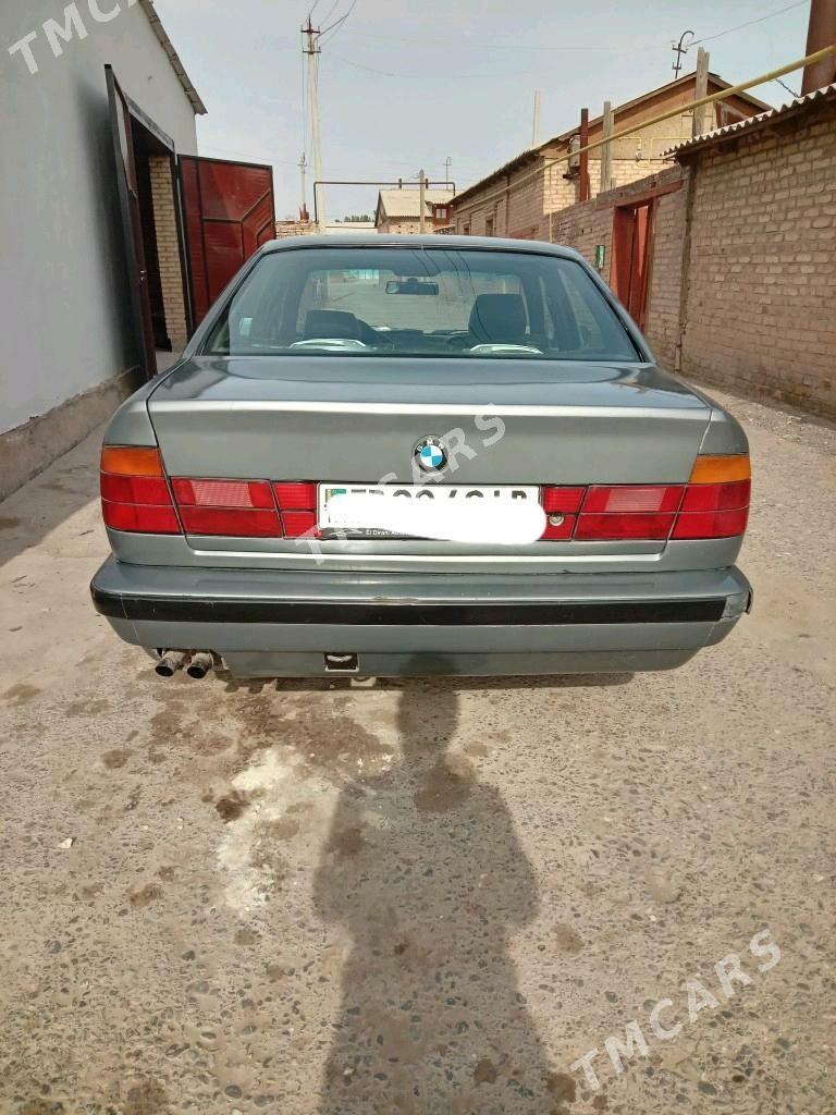 BMW 525 1990 - 30 000 TMT - Сакар - img 8