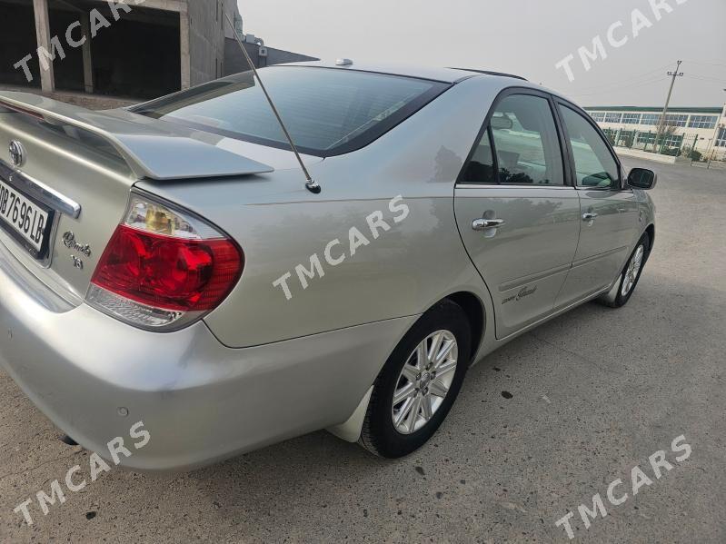 Toyota Camry 2003 - 190 000 TMT - Halaç - img 2