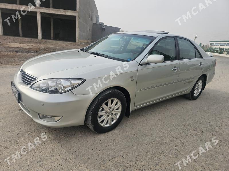 Toyota Camry 2003 - 190 000 TMT - Halaç - img 3