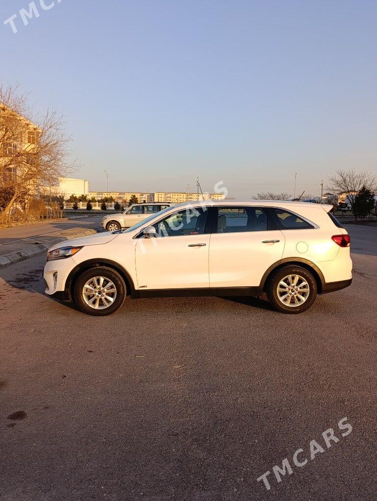 Kia Sorento 2019 - 275 000 TMT - Aşgabat - img 5