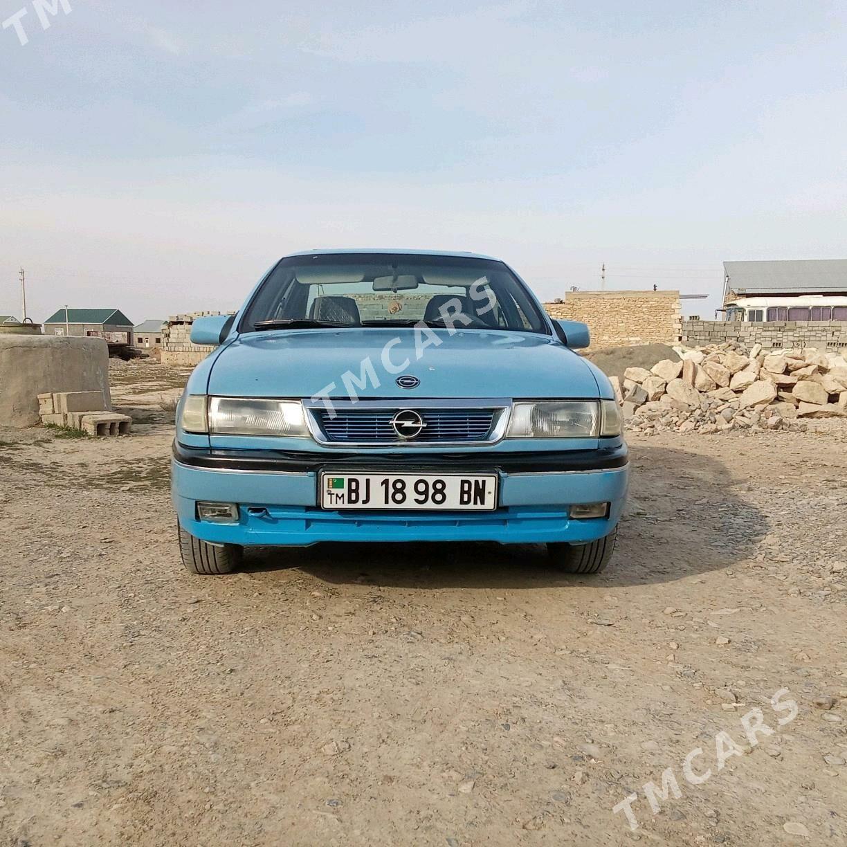 Opel Vectra 1991 - 40 000 TMT - Гызыларбат - img 3