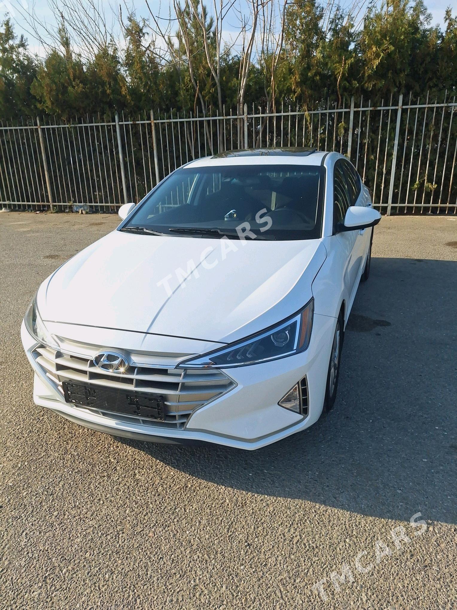 Hyundai Elantra 2019 - 230 000 TMT - Aşgabat - img 3