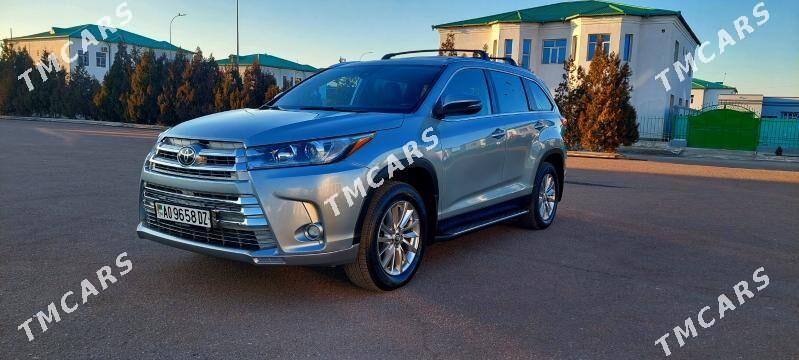 Toyota Highlander 2019 - 460 000 TMT - Дашогуз - img 5