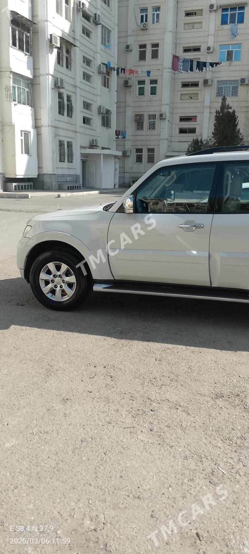 Mitsubishi Pajero 2014 - 350 000 TMT - Nebitgaz (Andalib-Ankara köç.) - img 8