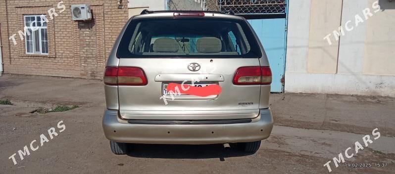 Toyota Sienna 2002 - 115 000 TMT - Серахс - img 2